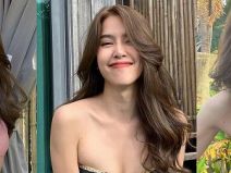 กิ๊บ พิมพ์ชนก สวมบิกินี่ตัวจิ๋ว เสิร์ฟความเซ็กซี่เต็มพิกัด