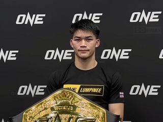 แชมป์โลกคนใหม่! แรมโบ้เล็ก ฉ.อจลบุญ เปิดใจหลังหักปากกาเซียนล้ม กด นาบิล 2 นับคว้าชัย