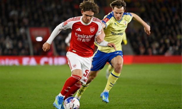 วิลเชียร์เรียกร้องให้อังกฤษพาตัวดาวรุ่งอาร์เซนอล ดาวแมน ไปฟุตบอลโลก