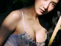 เบียร์ เดอะวอยซ์ ใส่ซีทรูถ่ายโฟโต้บุ๊กเล่ม 2 ทำโซเชียลร้อนระอุ