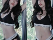 โอ้โห ลูกทุ่งสาวคนนี้ อวดหุ่นเซี๊ยะล่าสุด เห็นแล้วยอมเลย